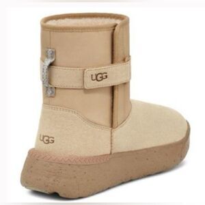 UGG classic S sand Boots Sz 13